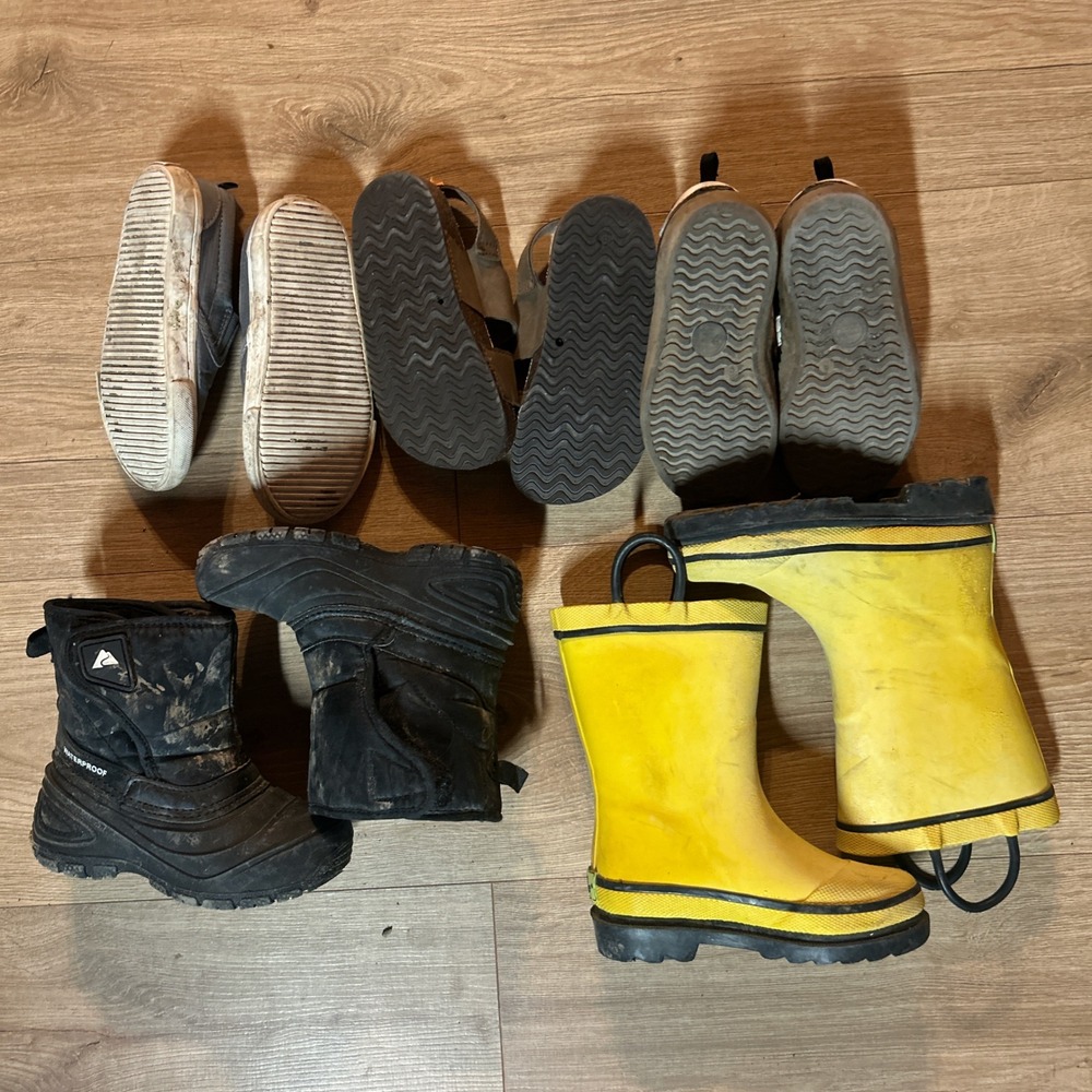 Boys Size 8 Shoe Bundle - Picture 4 of 4